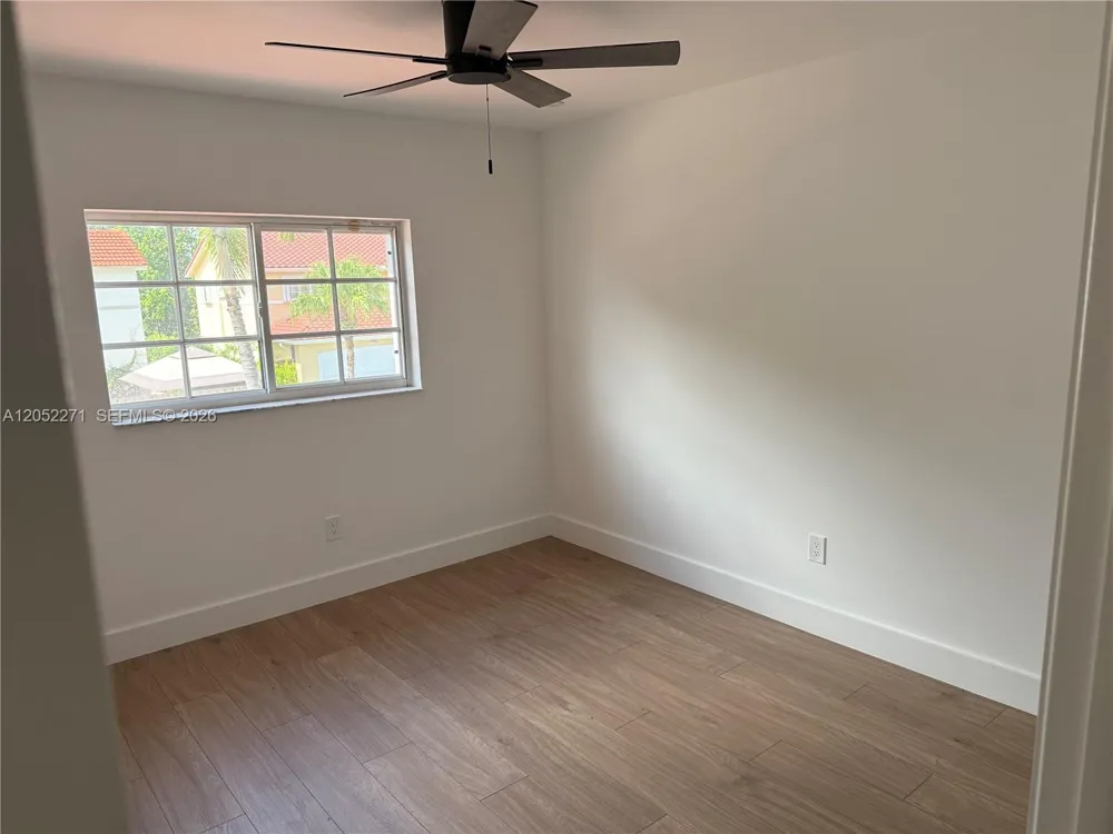 13887 SW 103rd Ln Miami, FL 33186