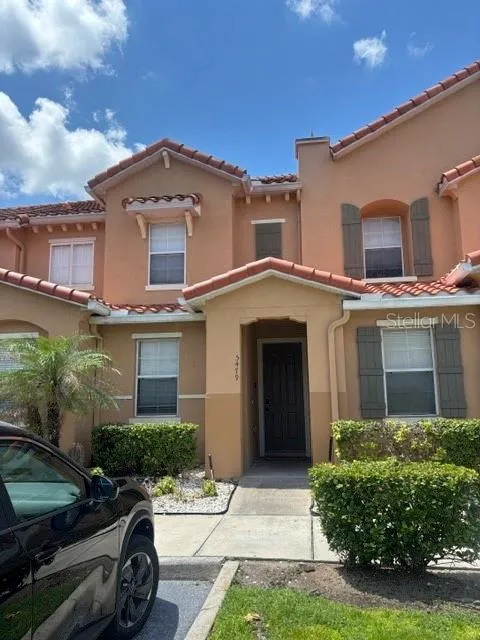 5479 PARADISE CAY CIRCLE