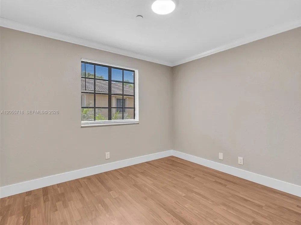4283 Vineyard Cir #4283 Weston, FL 33332