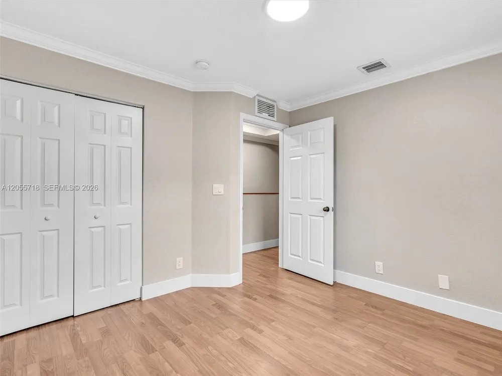 4283 Vineyard Cir #4283 Weston, FL 33332