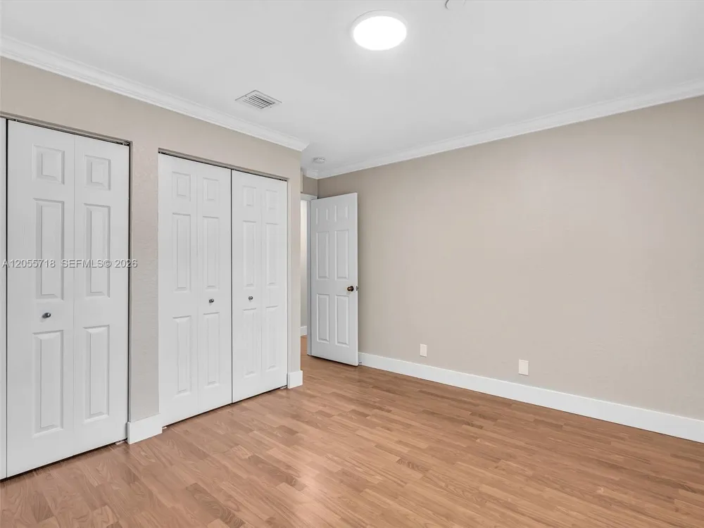 4283 Vineyard Cir #4283 Weston, FL 33332