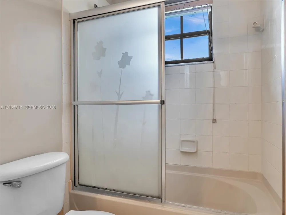 4283 Vineyard Cir #4283 Weston, FL 33332