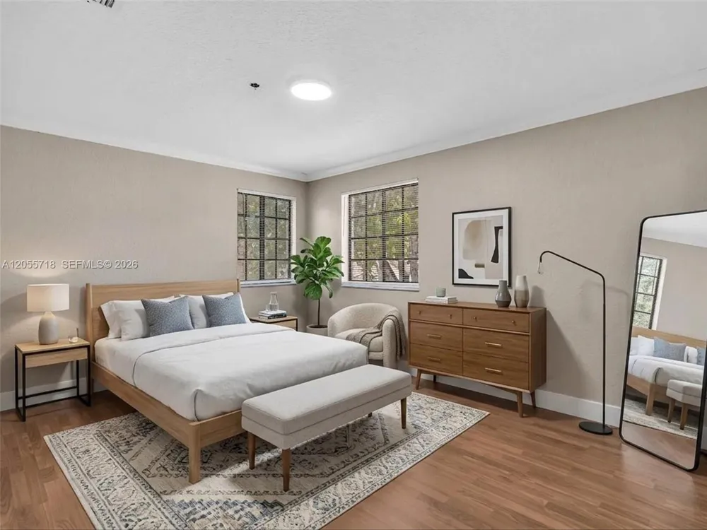 4283 Vineyard Cir #4283 Weston, FL 33332