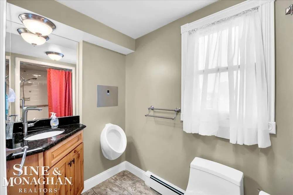 7252 Cardinal Road Clay Township, MI 48001
