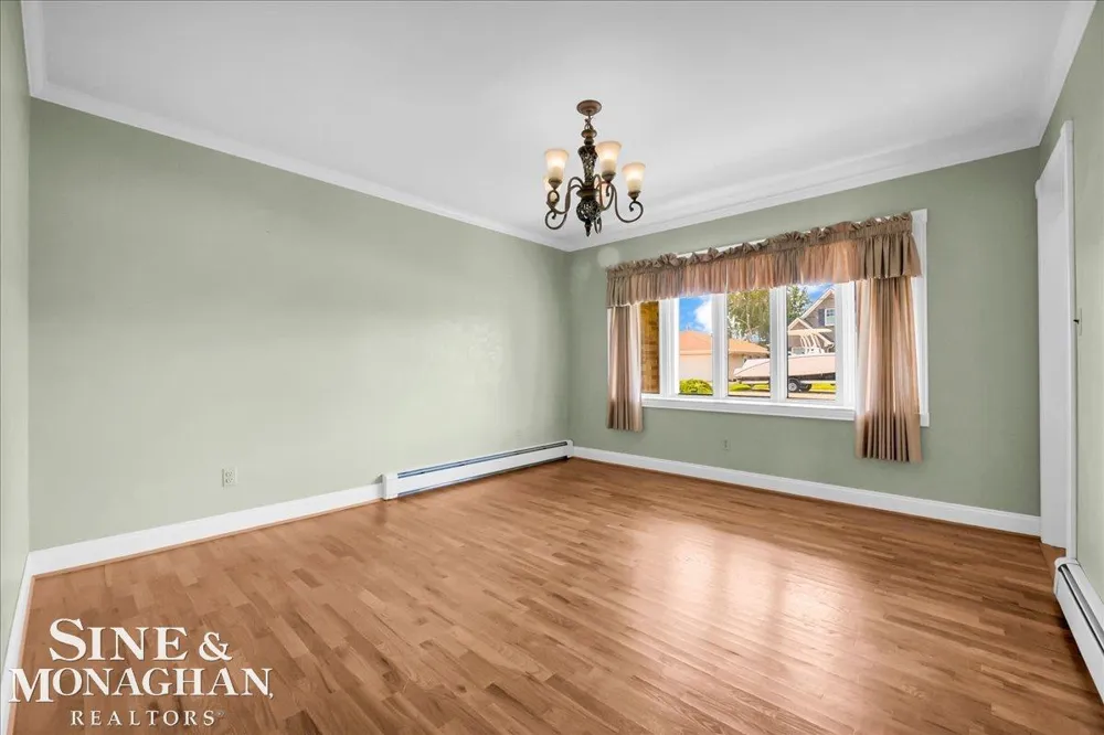 7252 Cardinal Road Clay Township, MI 48001