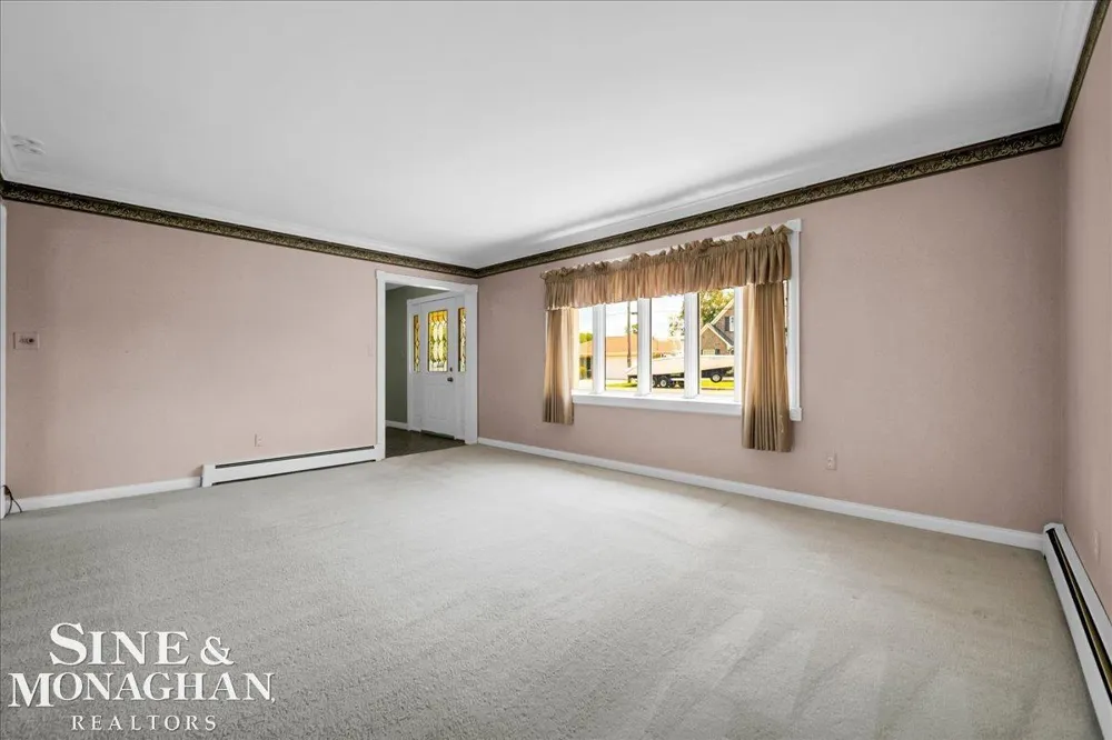 7252 Cardinal Road Clay Township, MI 48001