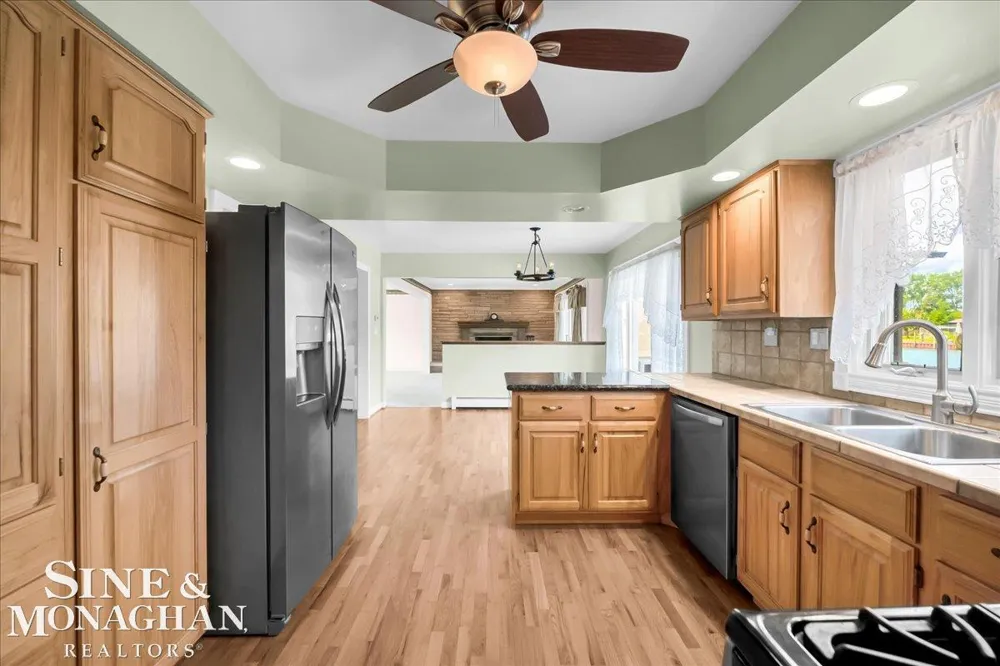 7252 Cardinal Road Clay Township, MI 48001