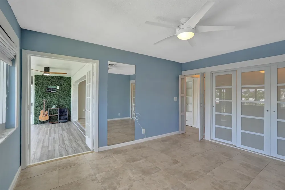 2400 NE 36th Street #10 Lighthouse Point, FL 33064