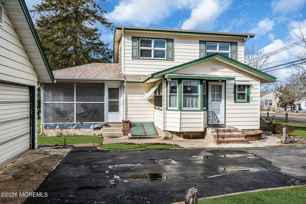 501 Cable Avenue Beachwood, NJ 08722