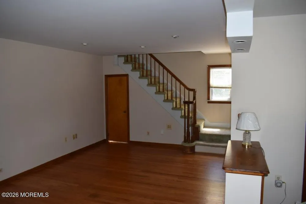 501 Cable Avenue Beachwood, NJ 08722