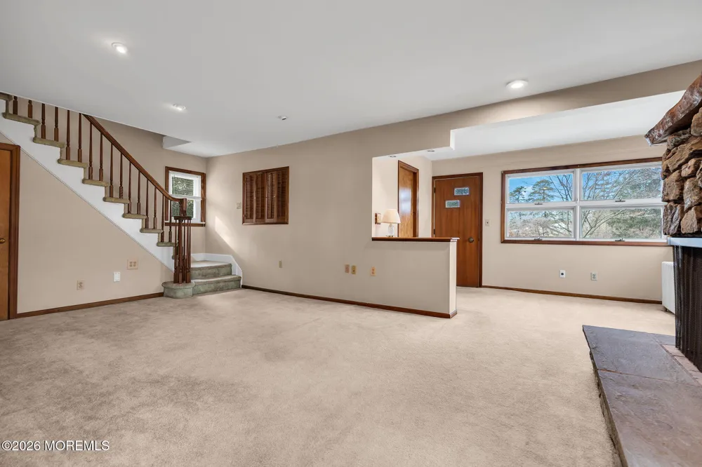 501 Cable Avenue Beachwood, NJ 08722