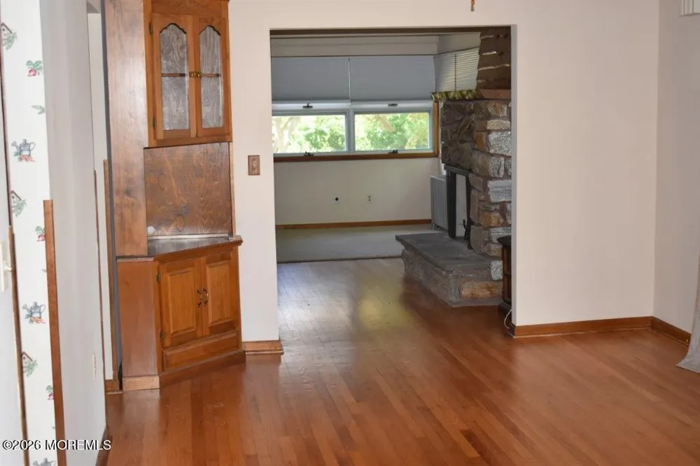 501 Cable Avenue Beachwood, NJ 08722