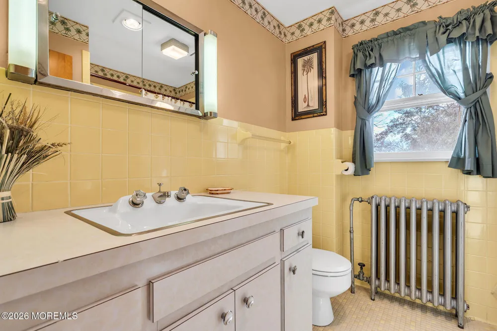 501 Cable Avenue Beachwood, NJ 08722