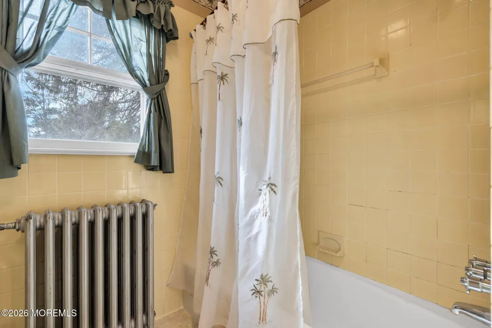 501 Cable Avenue Beachwood, NJ 08722