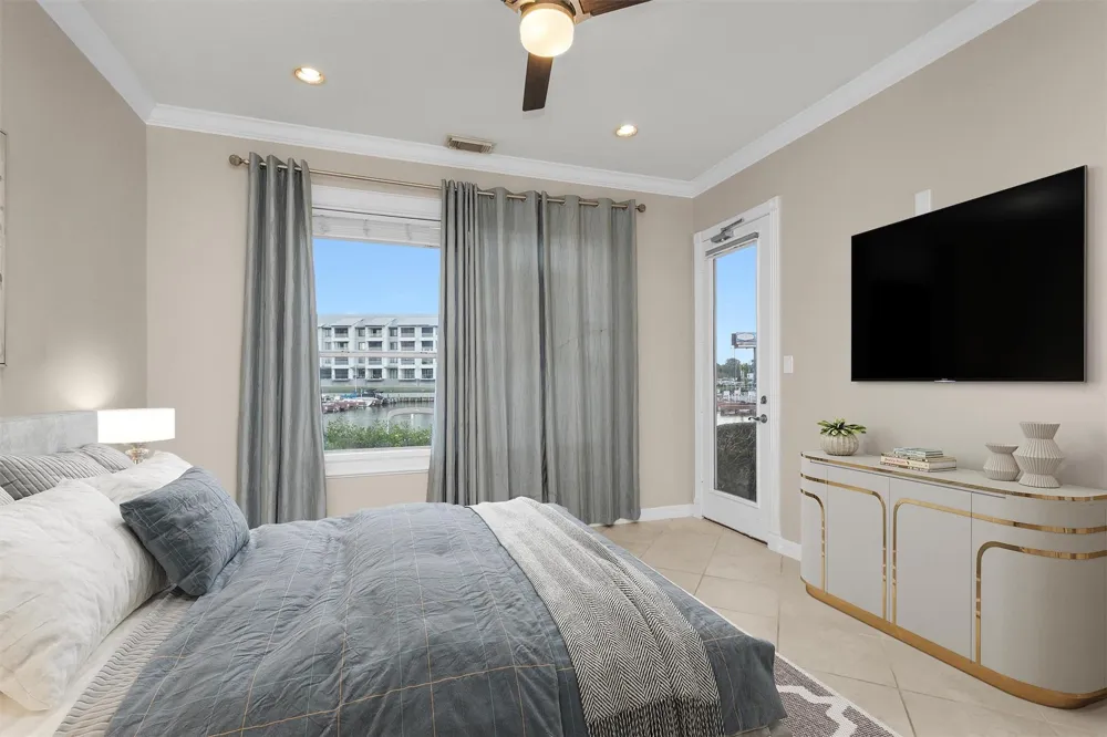 168 Lake Point Boulevard #D 104 Montgomery, TX 77356