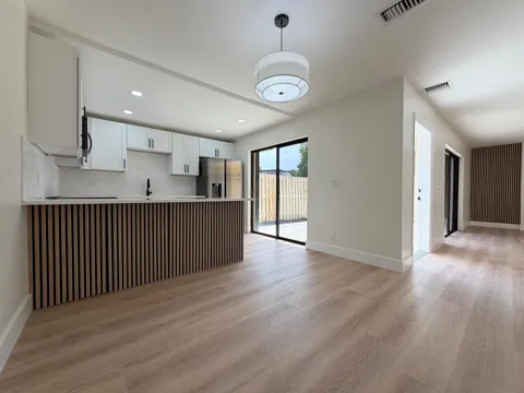 169 Lake Arbor Drive