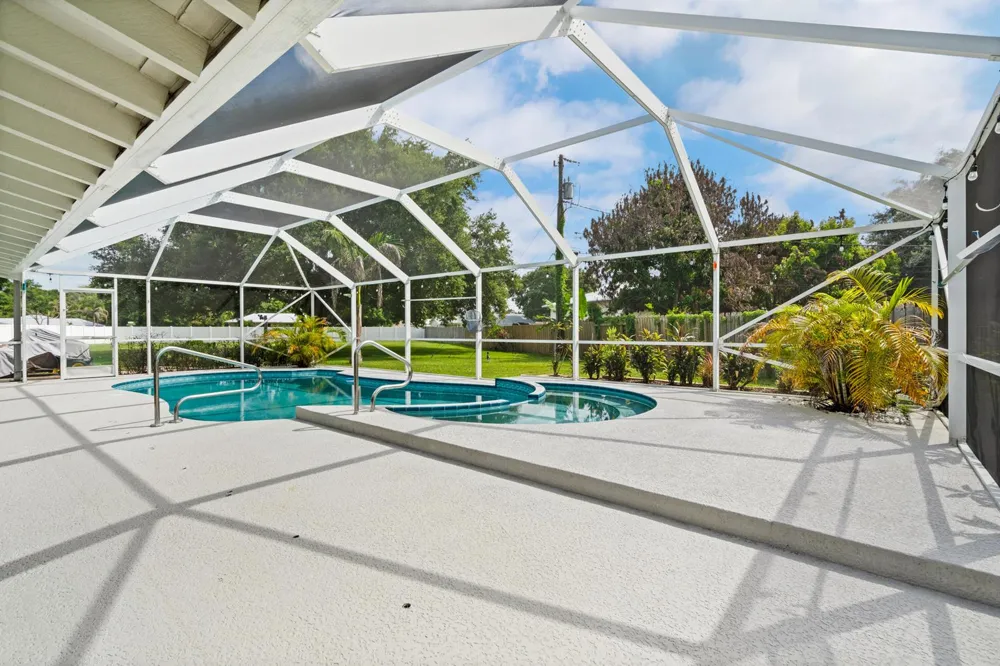601 Dark Hammock Road Fort Pierce, FL 34947