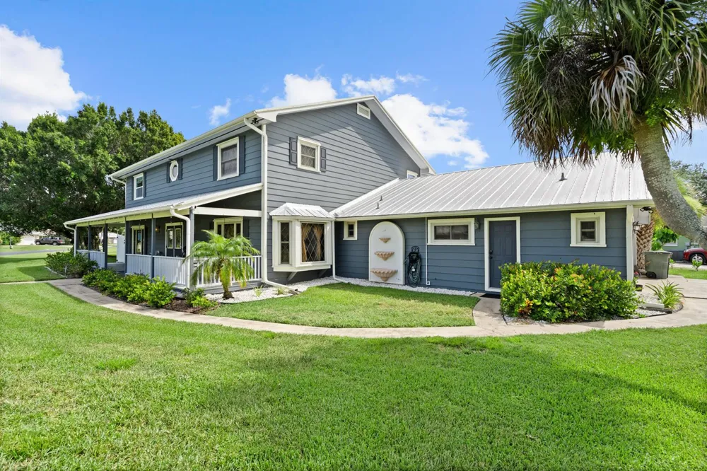601 Dark Hammock Road Fort Pierce, FL 34947