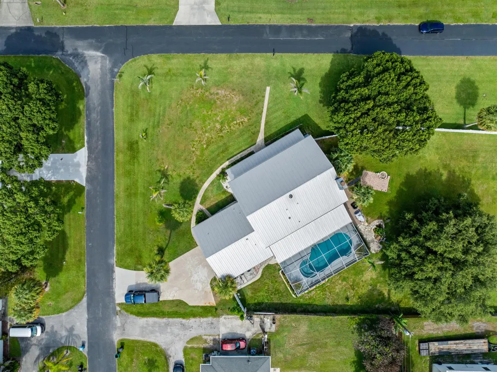601 Dark Hammock Road Fort Pierce, FL 34947