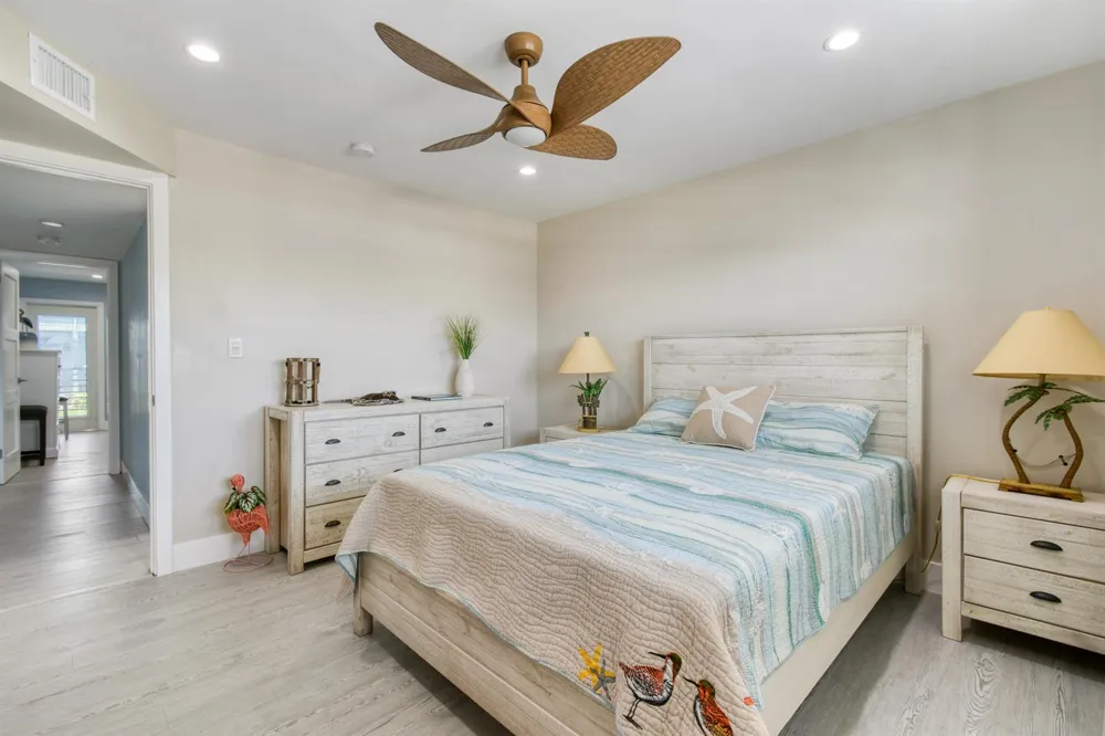 117 Lehane Terrace #211 North Palm Beach, FL 33408