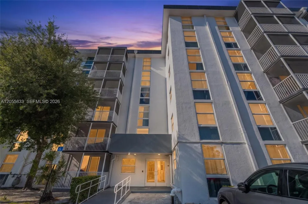 16851 NE 23rd Ave #A516 North Miami Beach, FL 33160