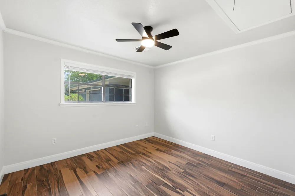 4425 Burditt Street Santa Fe, TX 77510