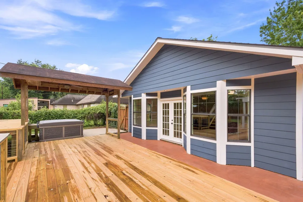 4425 Burditt Street Santa Fe, TX 77510