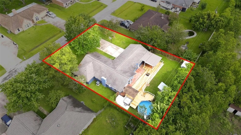 4425 Burditt Street Santa Fe, TX 77510