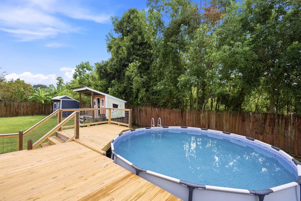 4425 Burditt Street Santa Fe, TX 77510