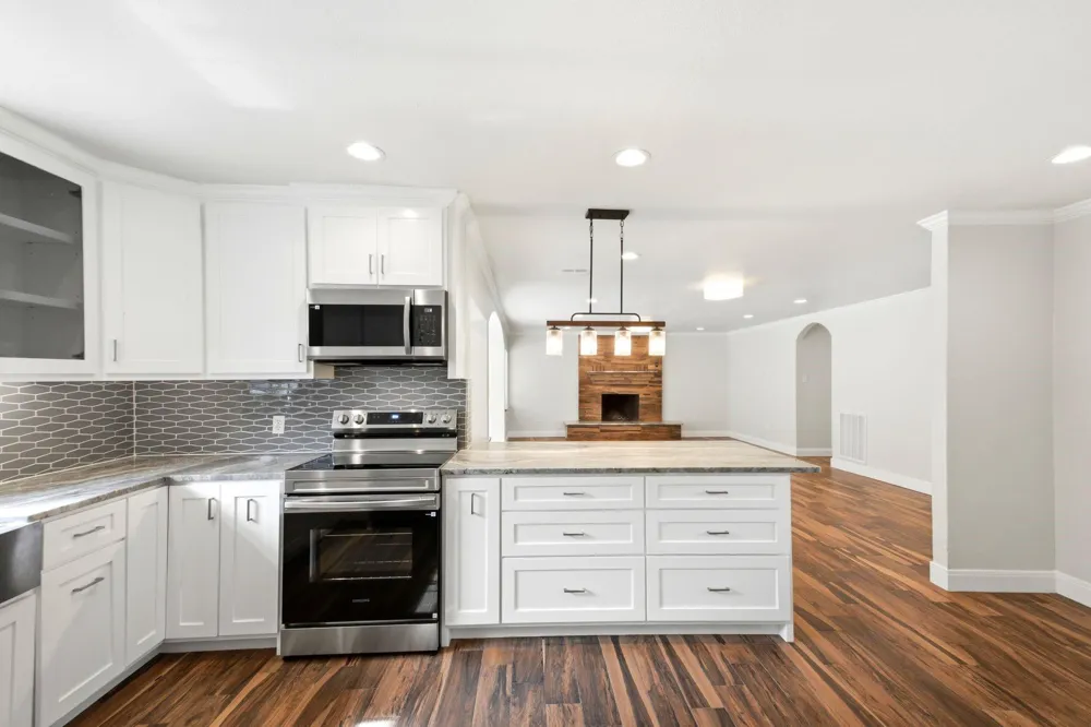 4425 Burditt Street Santa Fe, TX 77510