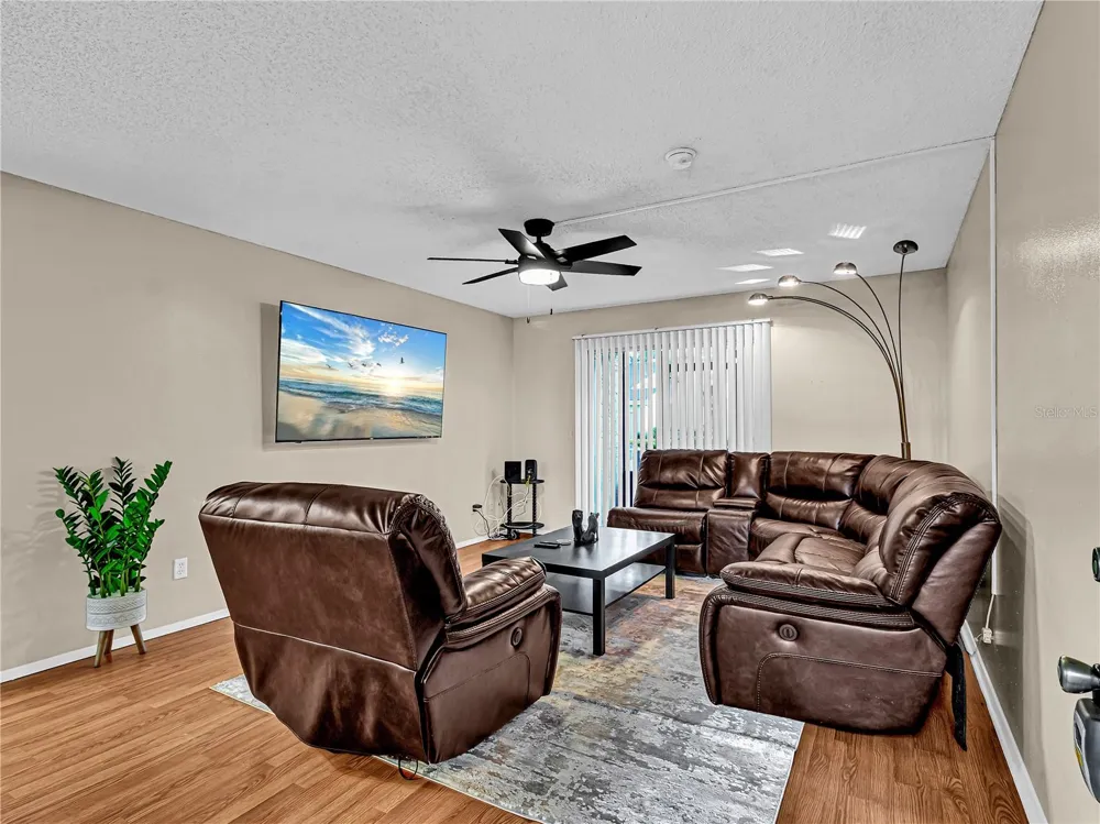 14466 REUTER STRASSE CIRCLE #501 Tampa, FL 33613