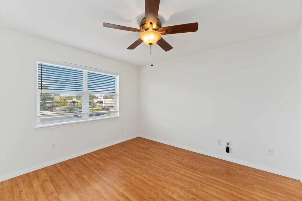 606 Packer Court Webster, TX 77598