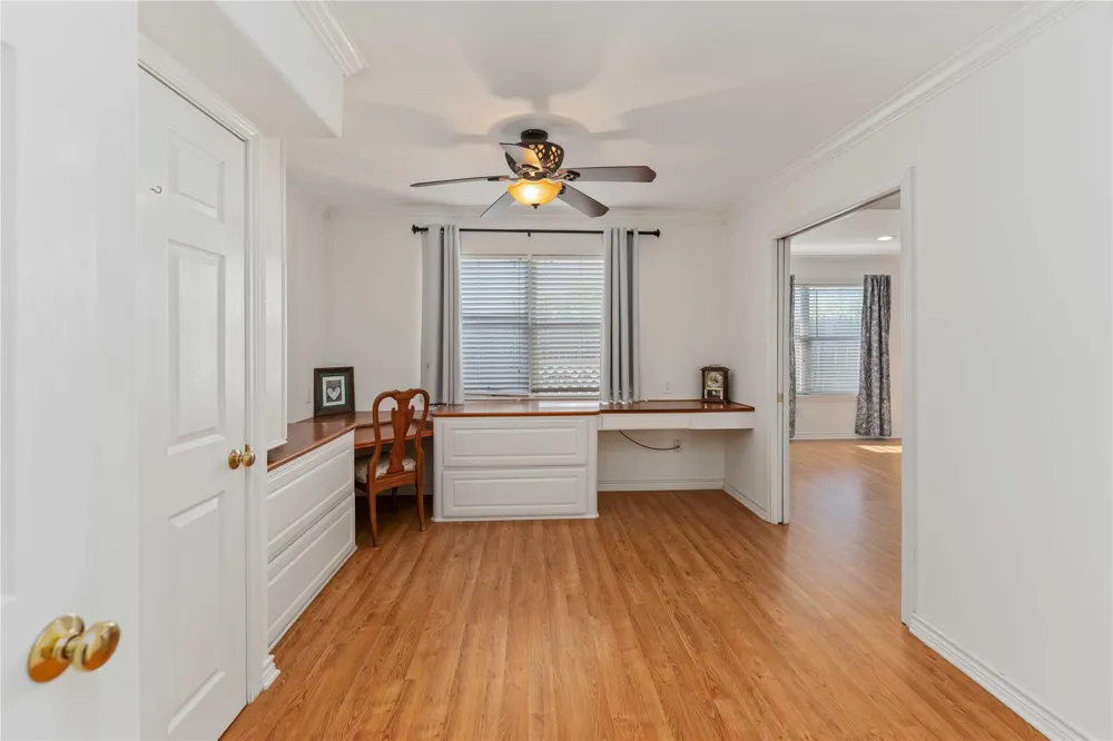 606 Packer Court Webster, TX 77598