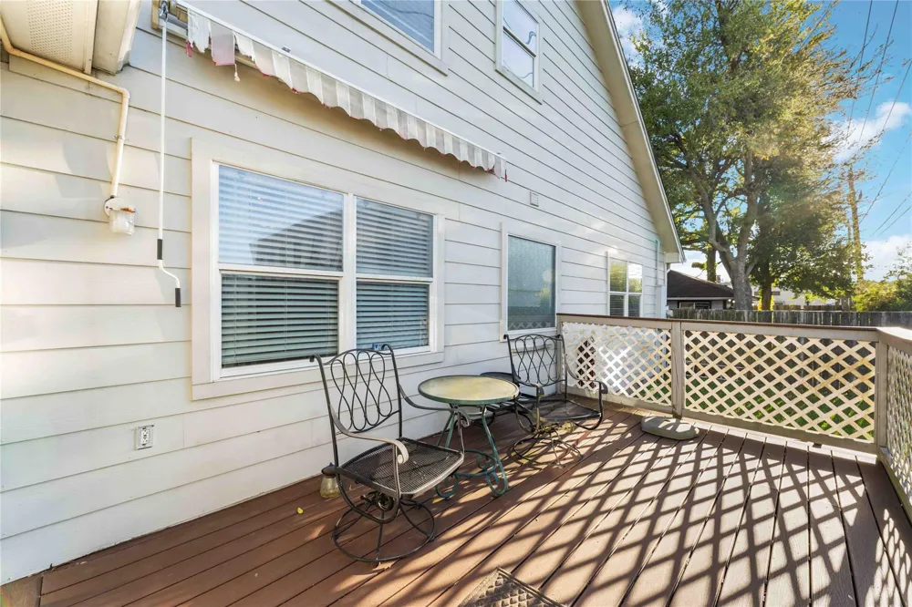 606 Packer Court Webster, TX 77598
