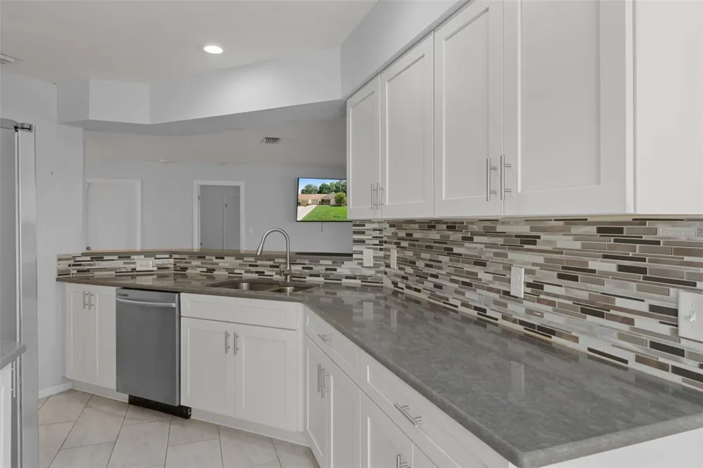3644 LAURELWOOD LOOP Beverly Hills, FL 34465