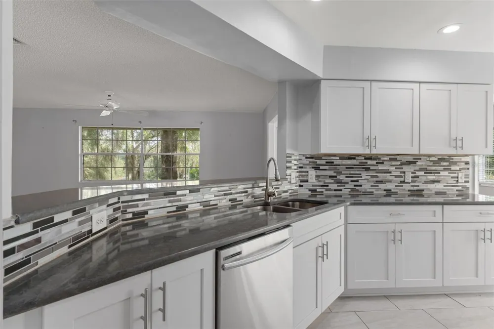 3644 LAURELWOOD LOOP Beverly Hills, FL 34465