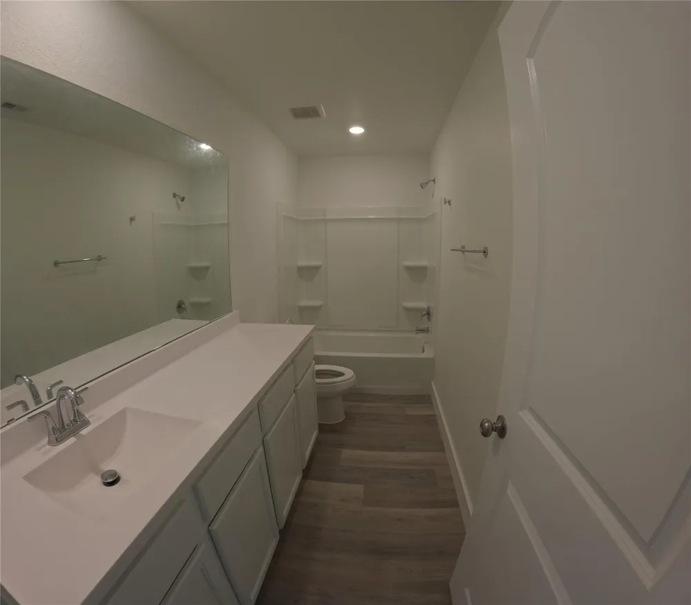8418 Rayburn Road Cove, TX 77523