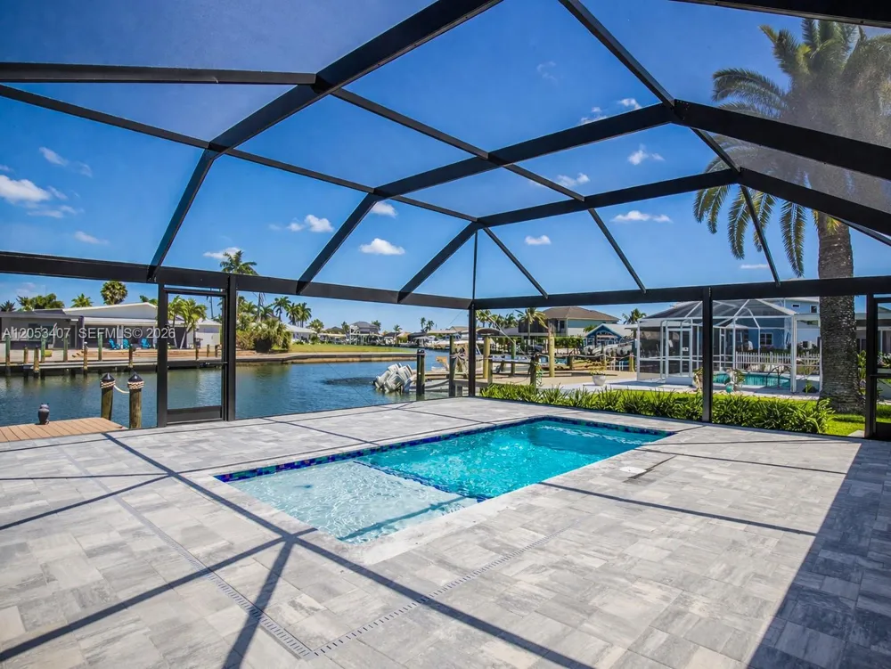 7 Fairview Blvd Fort Myers, FL 33931
