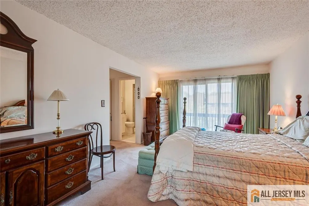 117 Kingsberry Drive Franklin, NJ 08873