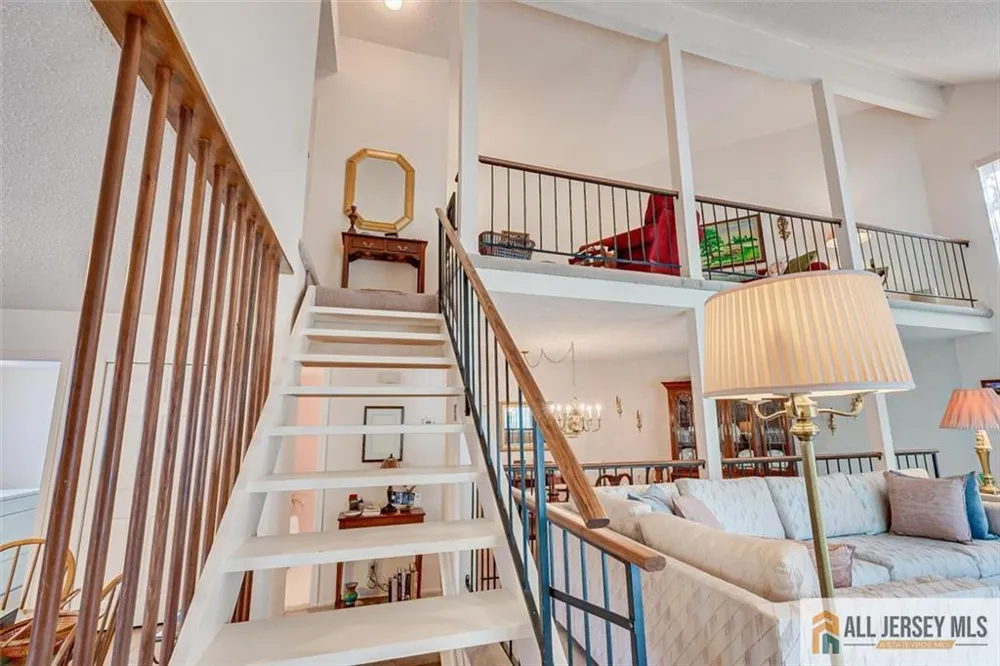 117 Kingsberry Drive Franklin, NJ 08873