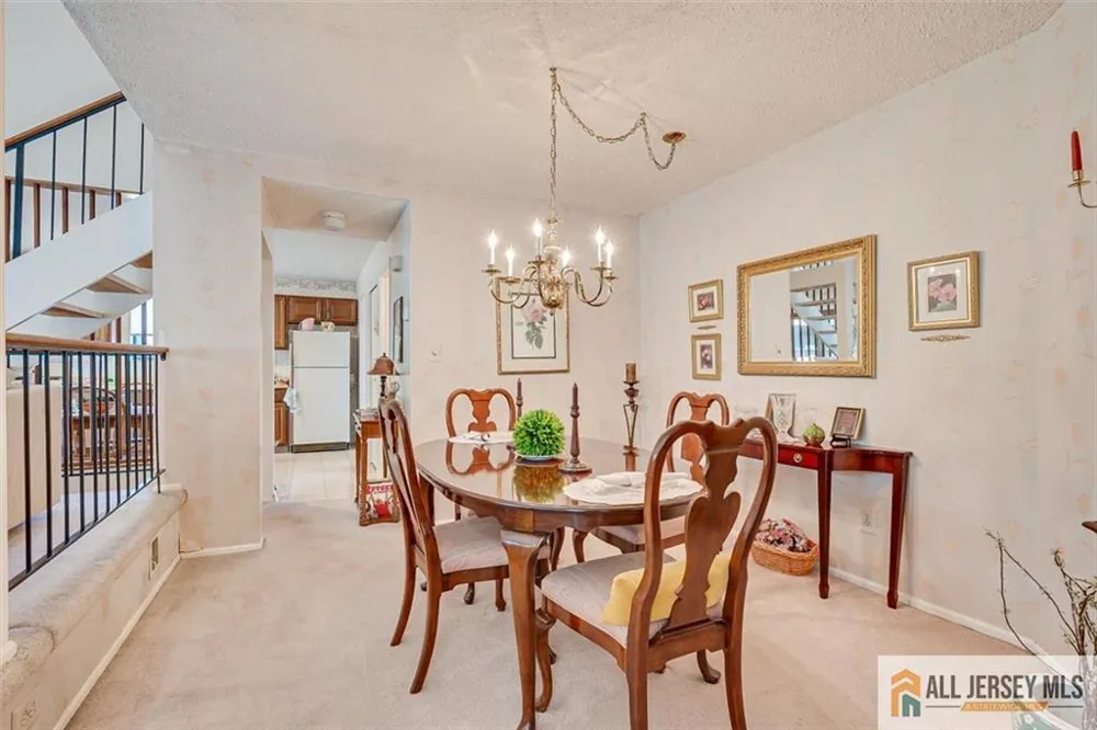 117 Kingsberry Drive Franklin, NJ 08873