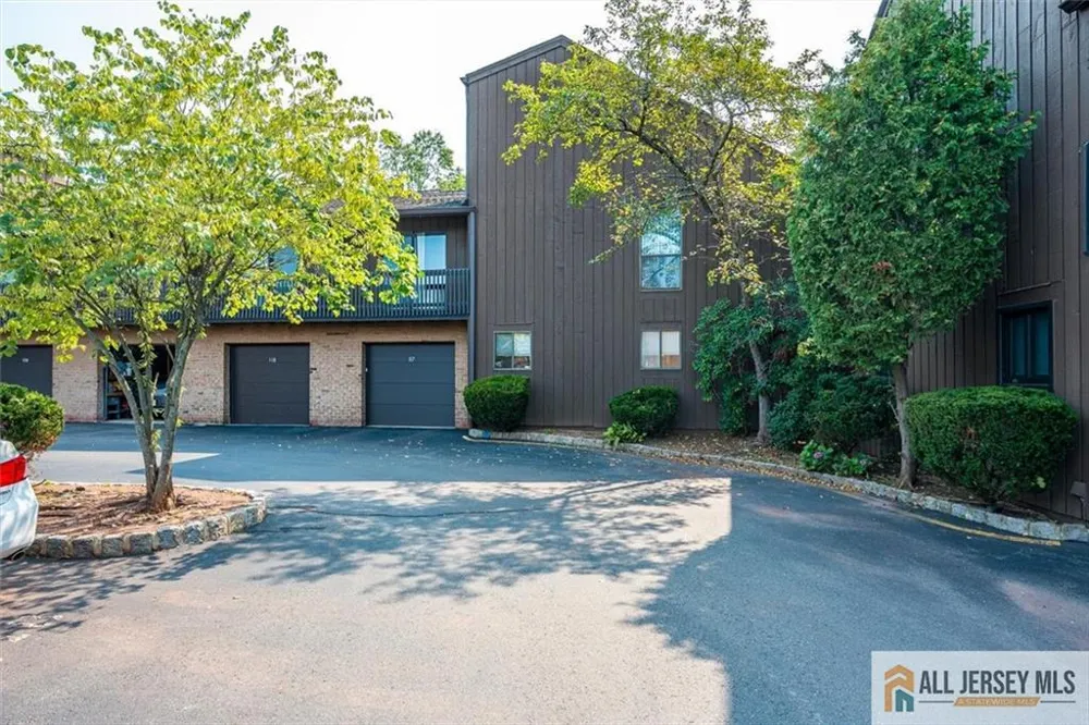 117 Kingsberry Drive Franklin, NJ 08873