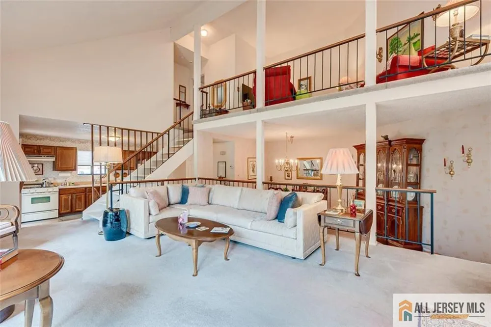 117 Kingsberry Drive Franklin, NJ 08873