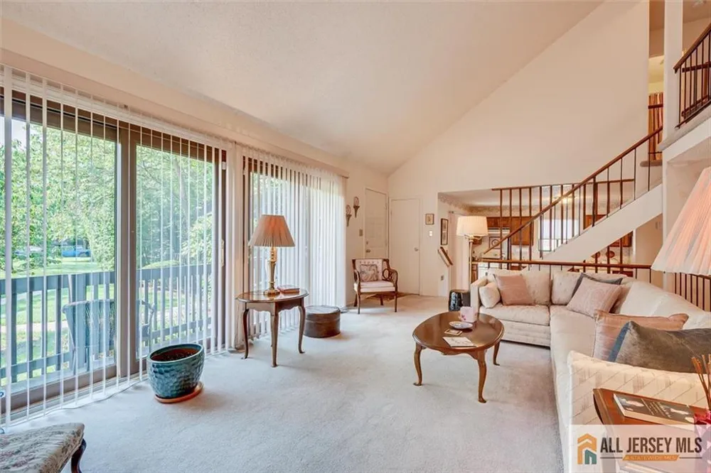 117 Kingsberry Drive Franklin, NJ 08873