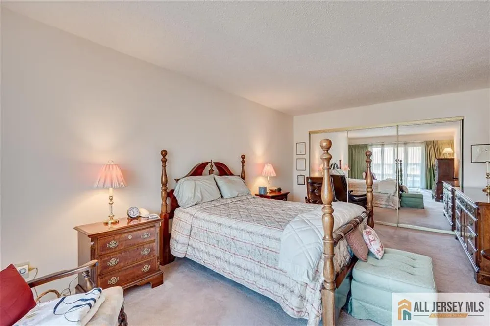 117 Kingsberry Drive Franklin, NJ 08873