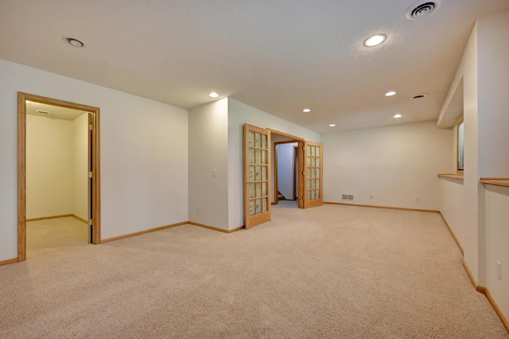 13637 Pierce Street NE Ham Lake, MN 55304