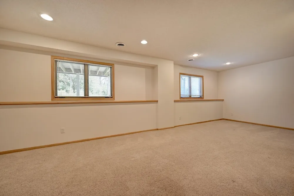 13637 Pierce Street NE Ham Lake, MN 55304
