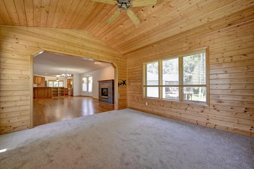 13637 Pierce Street NE Ham Lake, MN 55304