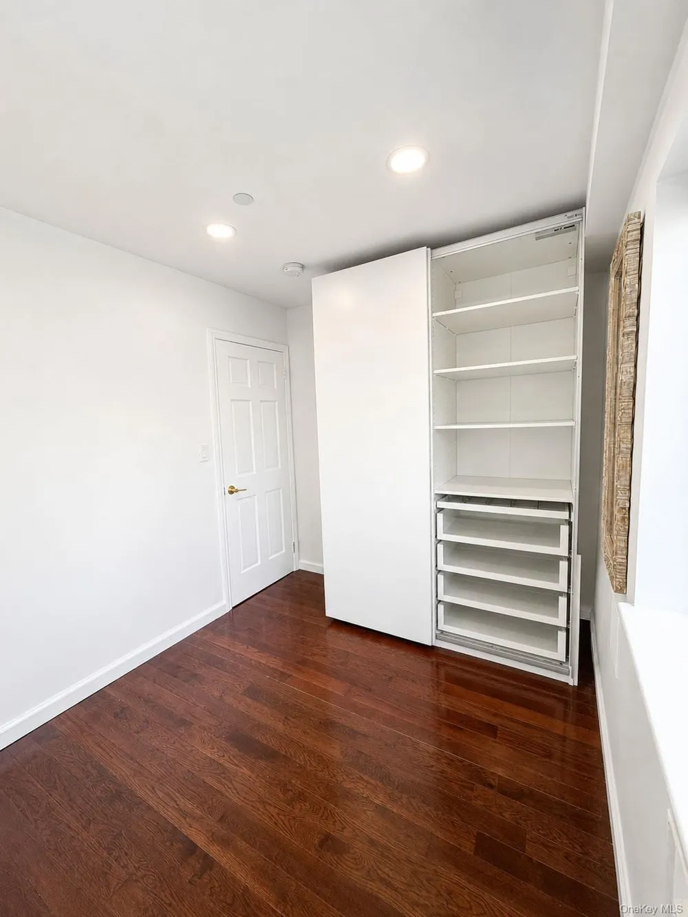 3749 81st Street #7D Jackson Heights, NY 11372
