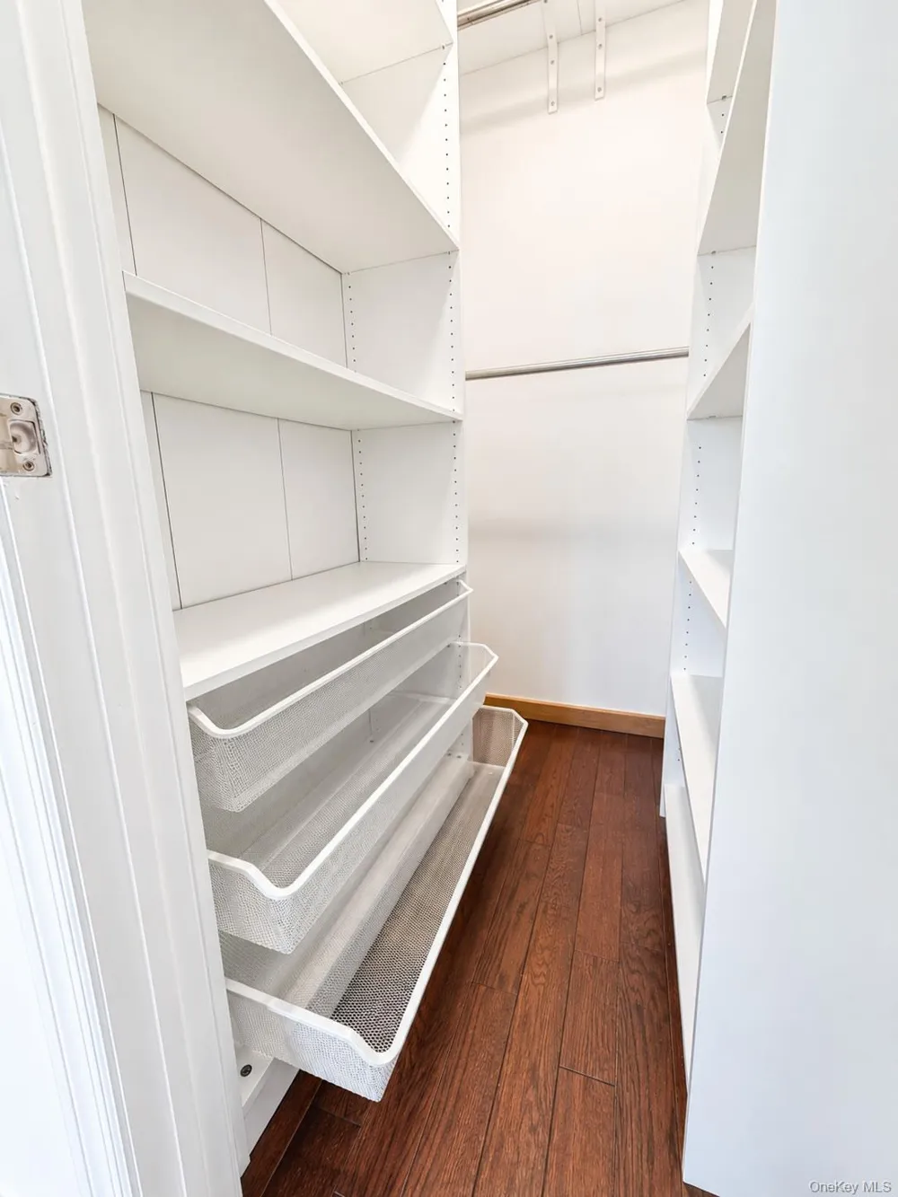 3749 81st Street #7D Jackson Heights, NY 11372